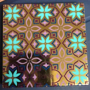 Tarte buried treasure new and authentic